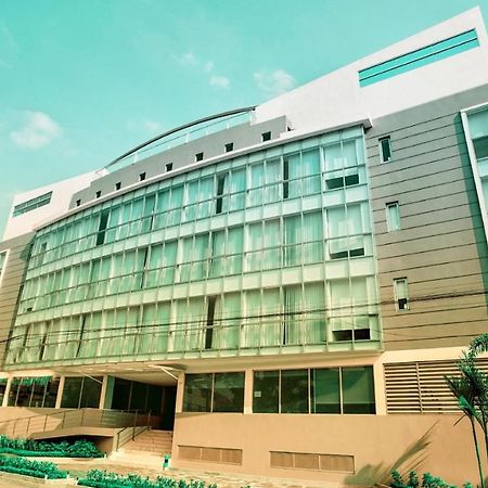 Hotel Puerto Pacifico Guayaquil Airport מראה חיצוני תמונה