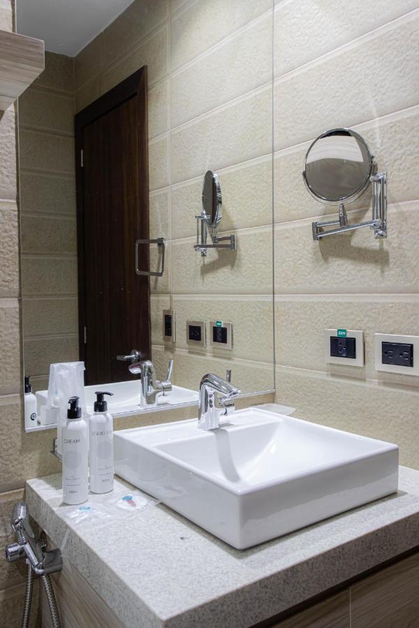 Hotel Puerto Pacifico Guayaquil Airport מראה חיצוני תמונה