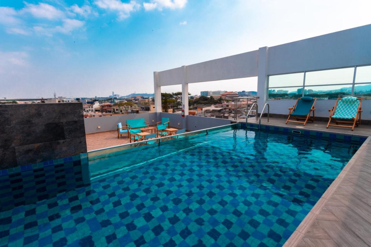 Hotel Puerto Pacifico Guayaquil Airport מראה חיצוני תמונה
