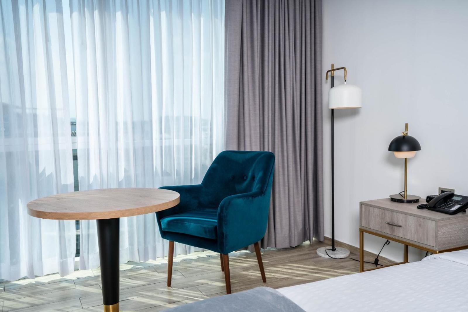 Hotel Puerto Pacifico Guayaquil Airport מראה חיצוני תמונה